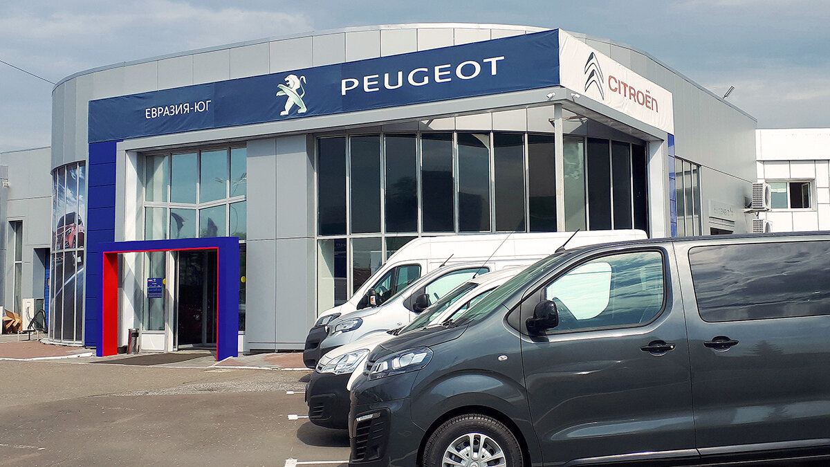Peugeot и Citroen покинут Омск