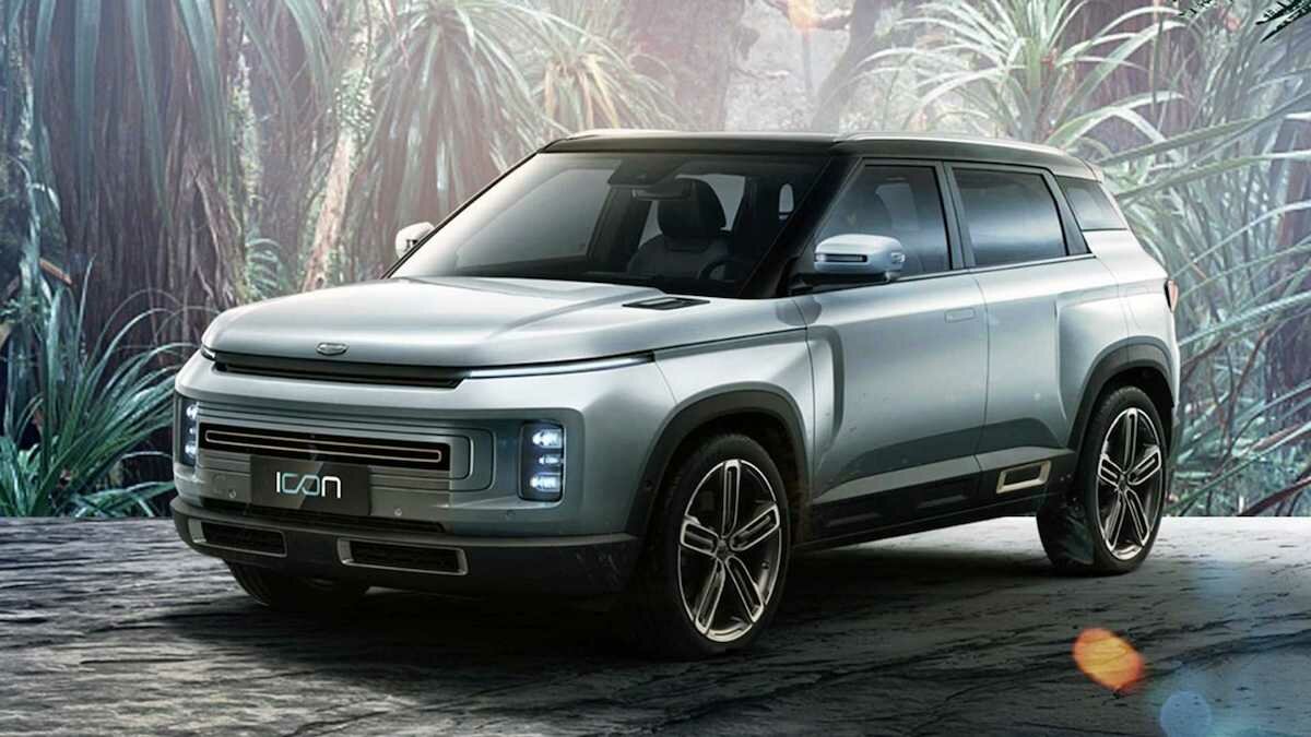 Компания Geely представила необычный кроссовер с двухъярусной оптикой