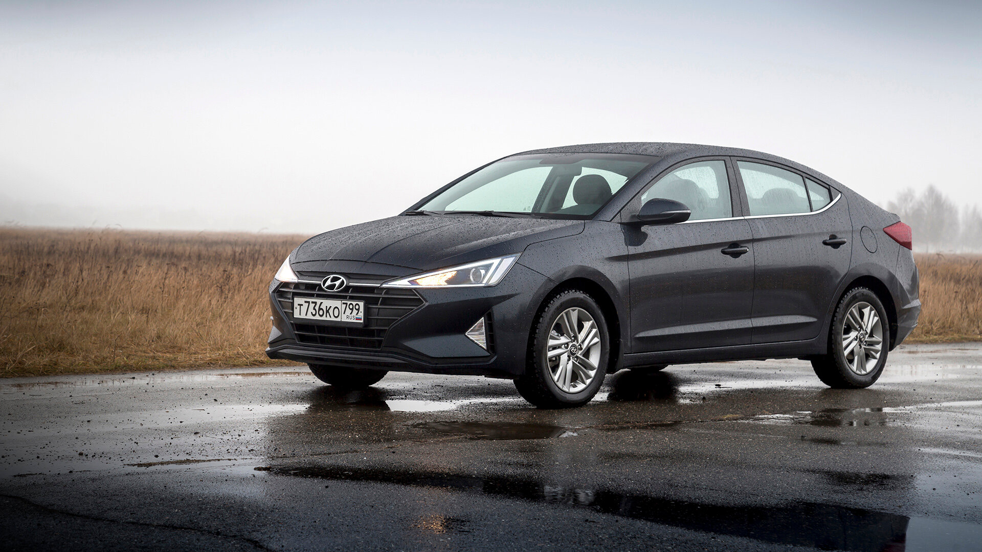 Лицехватка: подробный тест Hyundai Elantra