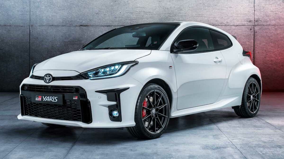 Хот-хэтч Toyota GR Yaris: 272 л.с., три цилиндра, полный привод и два самоблока