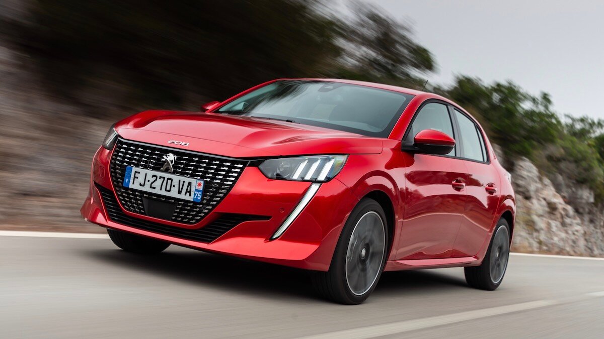 Peugeot 208 стал Европейским автомобилем 2020 года