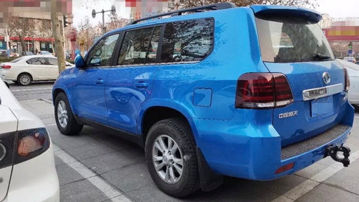 Китайская копия Toyota Land Cruiser 200 оказалась больше оригинала