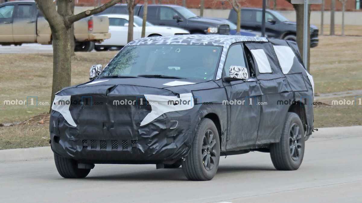 Новый Jeep Grand Cherokee: платформа Alfa Romeo и «турбочетвёрка»