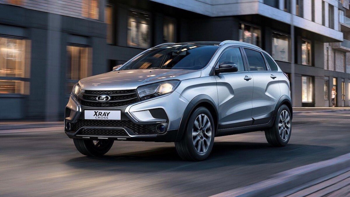 Lada Xray Cross с мультимедийкой от Яндекса обойдётся в миллион рублей