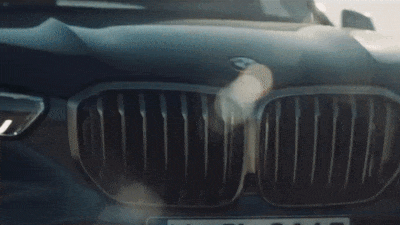 Бронированному BMW X5 устроили гонку против пули