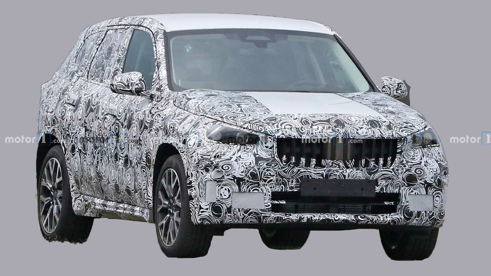 BMW X1 оставят обыкновенные «ноздри» после смены поколения