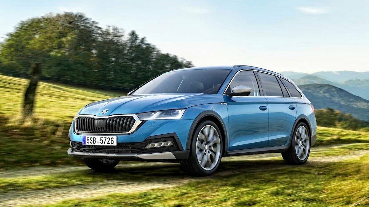Новый универсал Skoda Octavia стал внедорожнее 