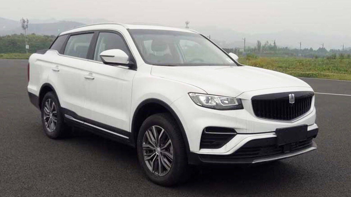 Из кроссовера Geely Atlas сделали пикап