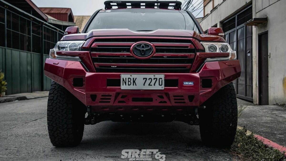 Филиппинские тюнеры построили Toyota Land Cruiser 200 для экспедиций