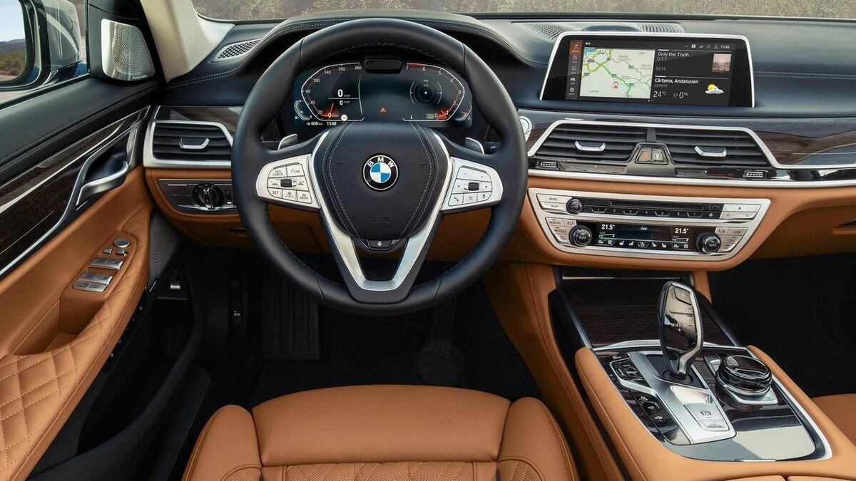 Компания BMW ввела плату за использование опций