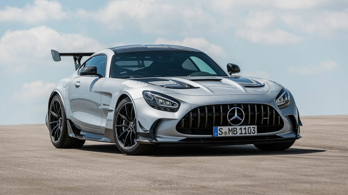 Запредельная аэродинамика и 730 сил: суперкар Mercedes-AMG представлен официально