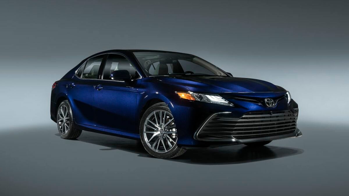 Американская Toyota Camry обновилась