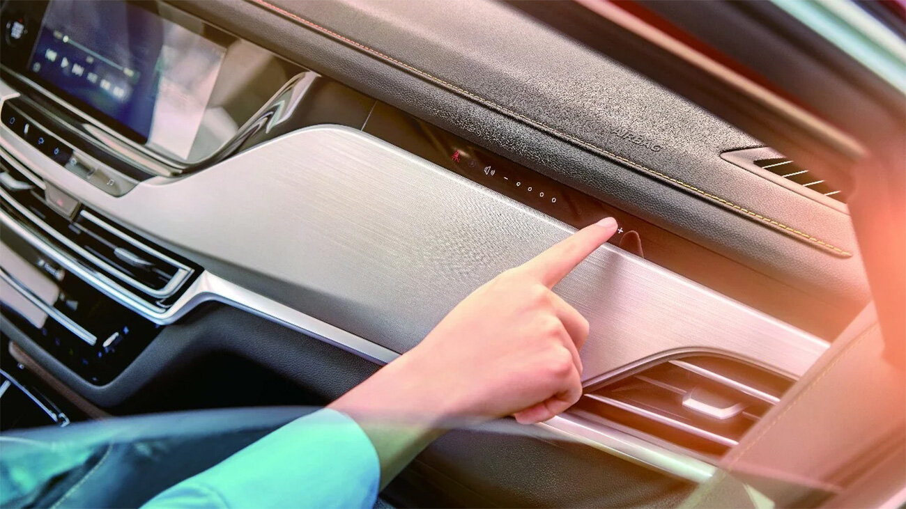 Представлен обновлённый кроссовер Changan CS35 Plus с экраном для пассажира