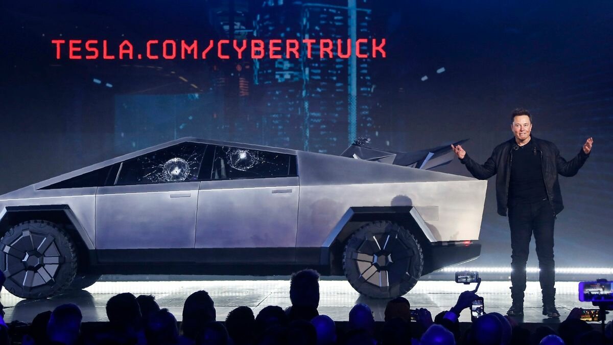 Илон Маск пообещал сделать «обычный пикап», если Cybertruck окажется провальным