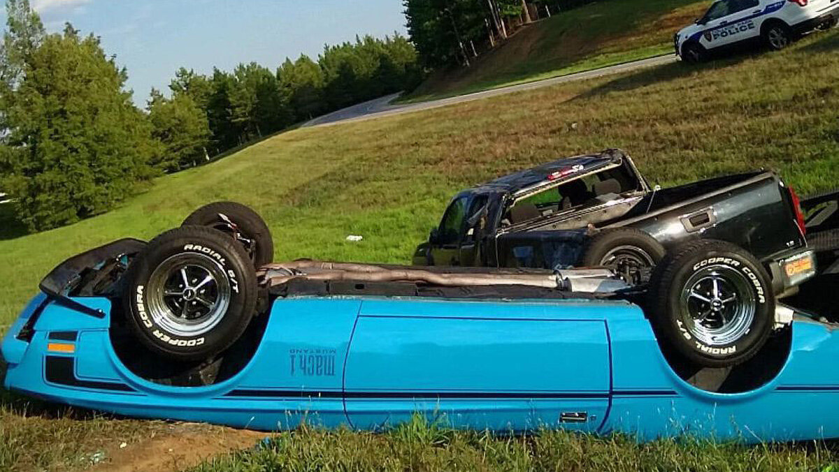 Купленный на аукционе Ford Mustang 1971 года разбили в считанных километрах от нового владельца