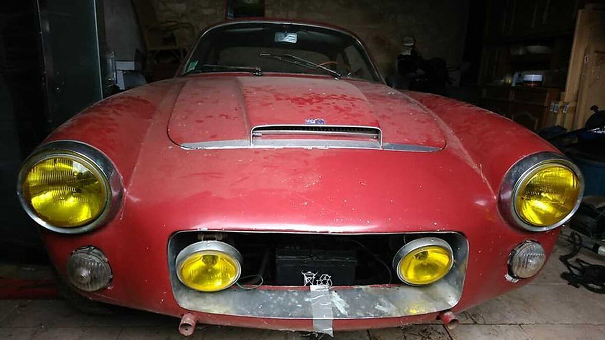 Во Франции украли старинных автомобилей на 600 тысяч долларов