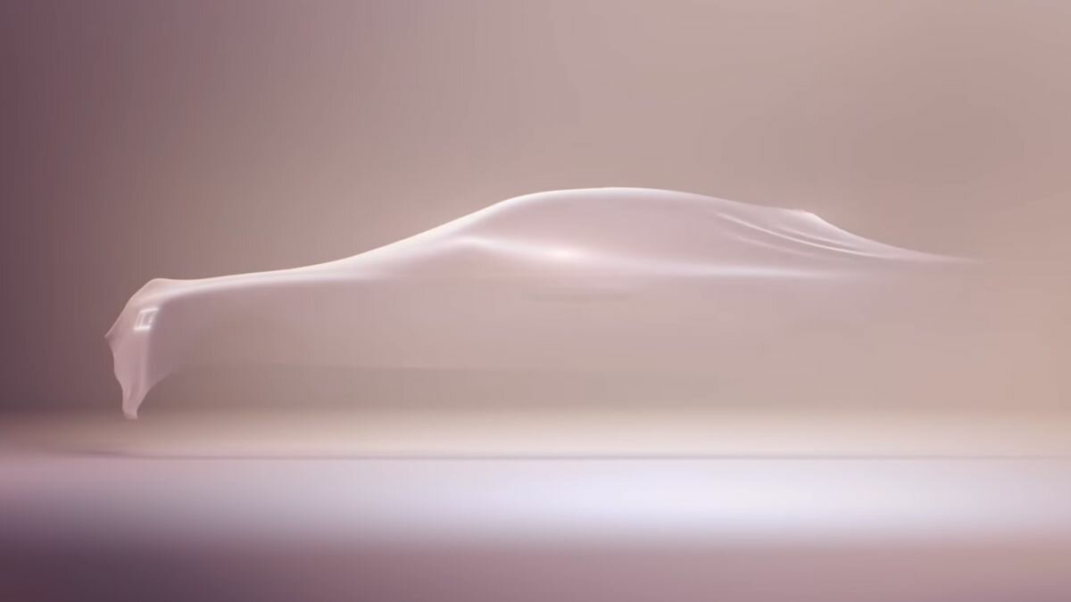 Rolls-Royce показал силуэт нового Ghost