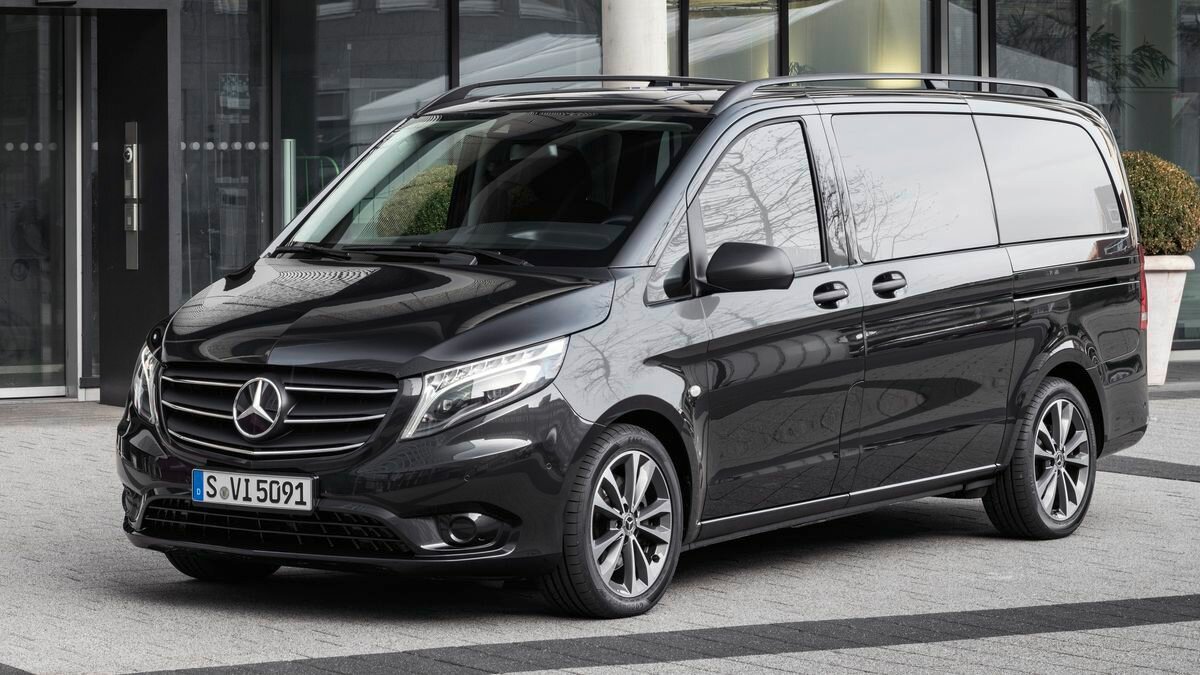 Микроавтобусы Mercedes-Benz Vito отозвали в России из-за травмоопасного бампера