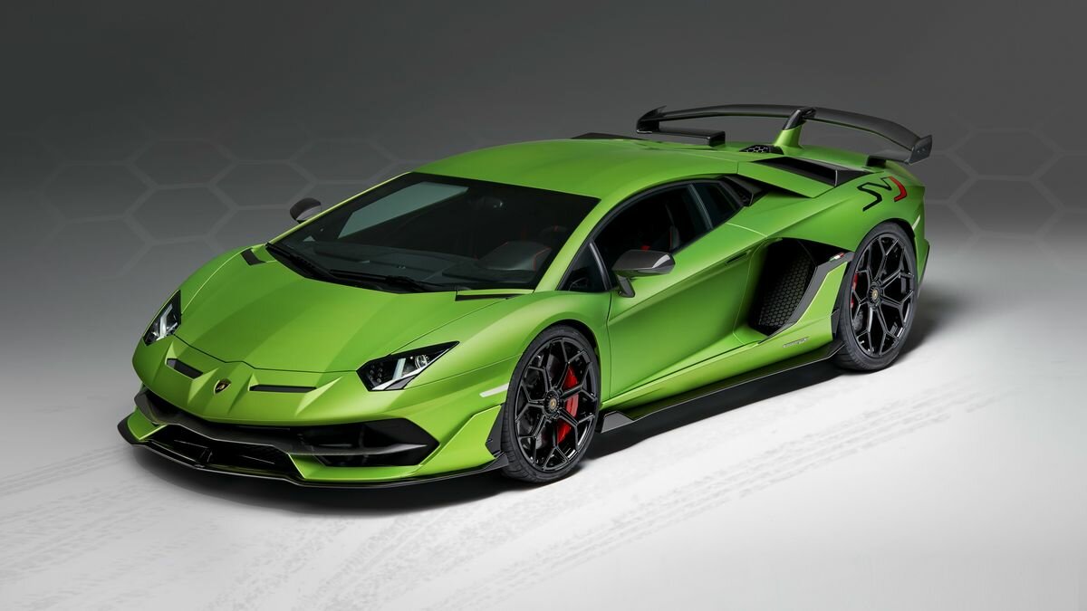 Суперкары Lamborghini Aventador SVJ отозвали из-за проблем с подвеской