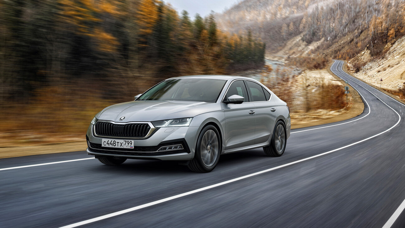 Новая Skoda Octavia: что сколько стоит и кто в конкурентах