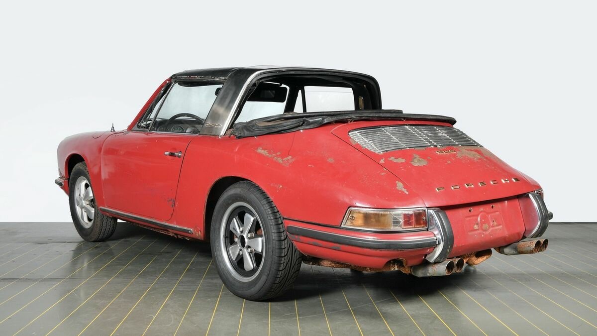 Взгляните, как круто отремонтировали самый первый Porsche 911 Targa