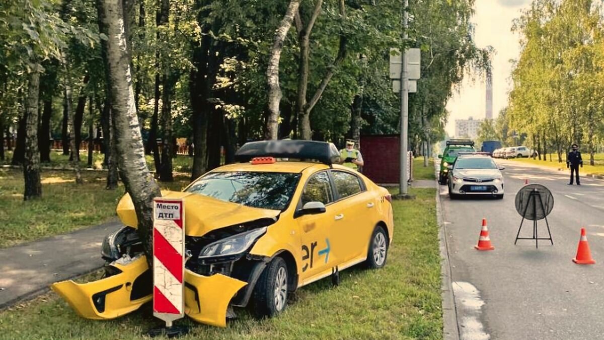 Названы страны, граждане которых чаще всего совершают ДТП в России