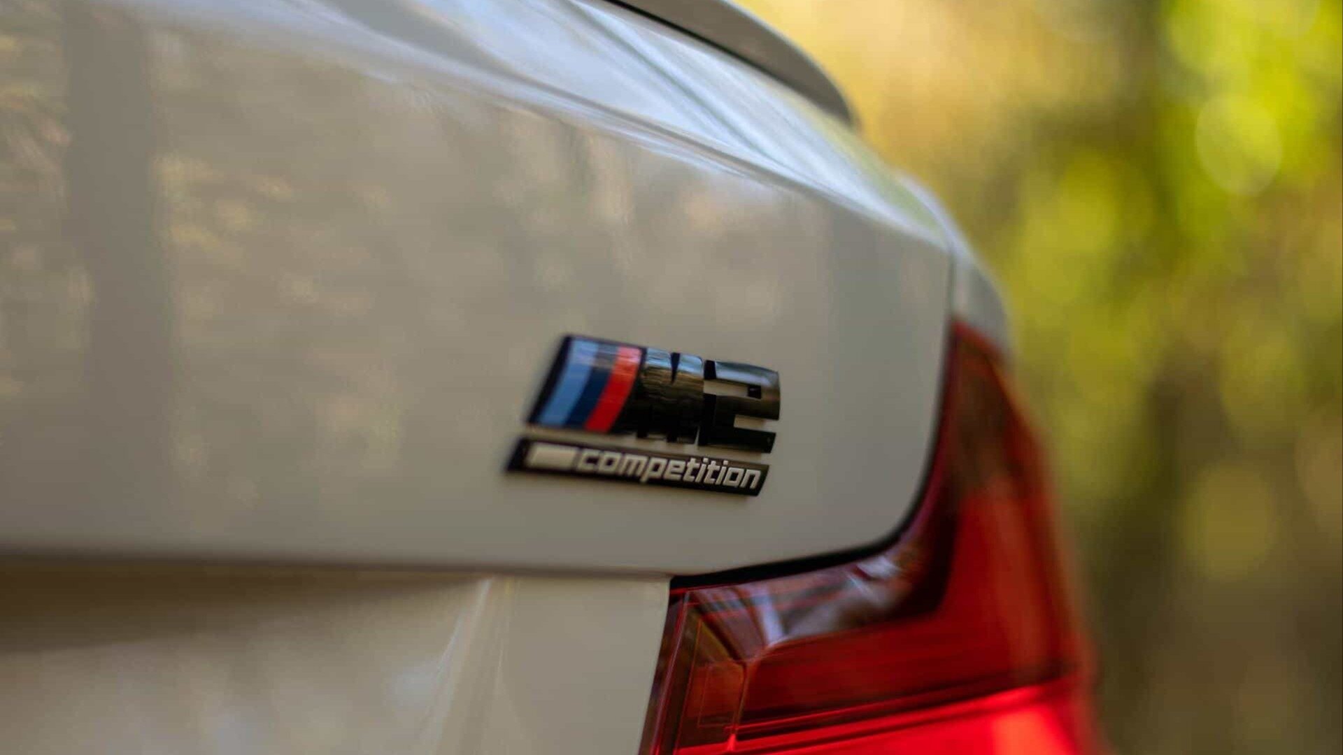 В BMW M объяснили отказ от шильдика Competition