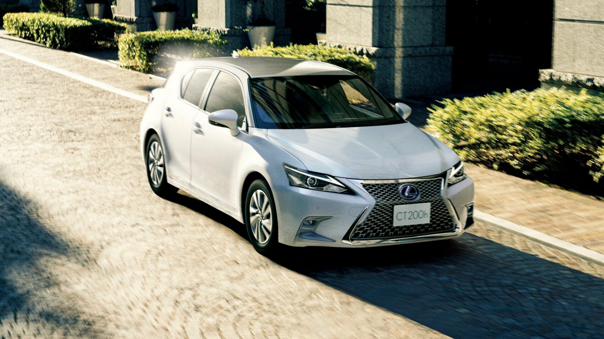 Небольшой хэтчбек Lexus CT может вернуться как электрический кроссовер