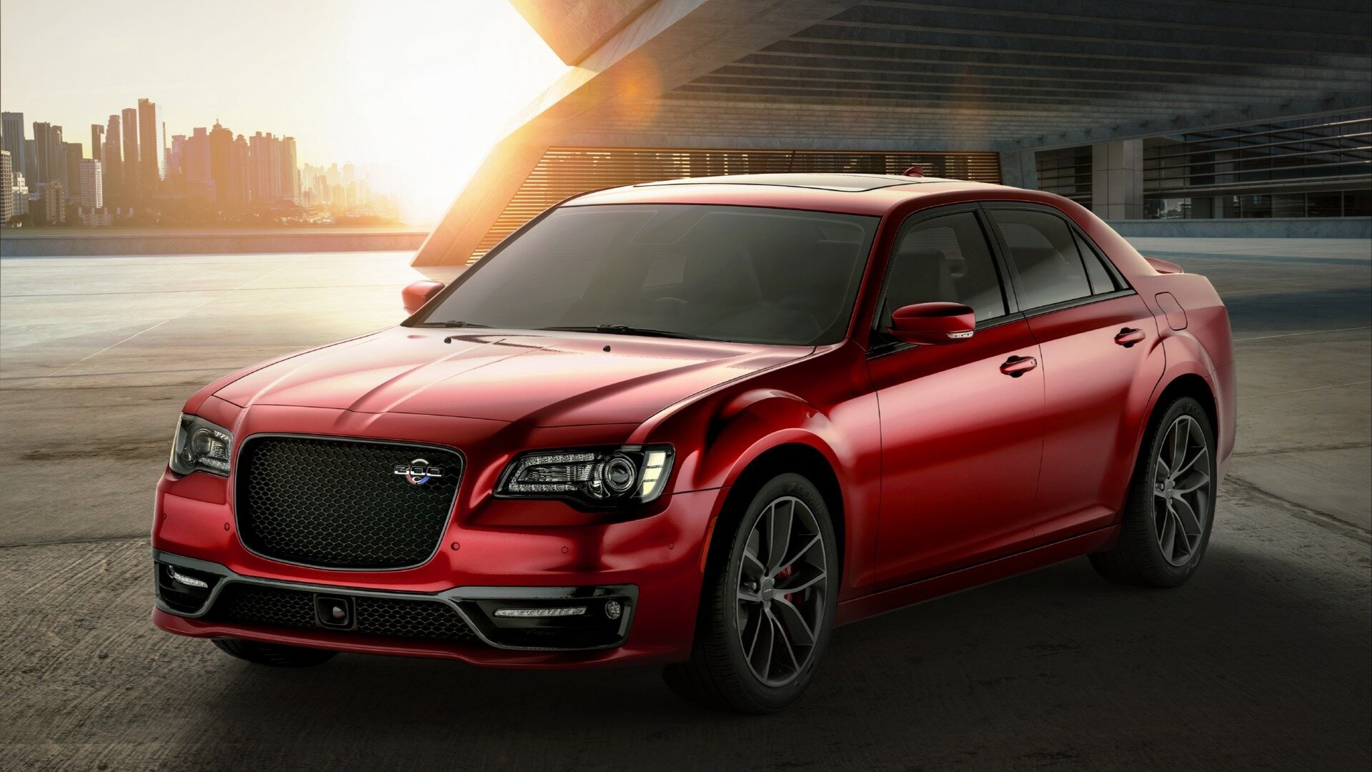 Компания Chrysler показала мощнейшую версию седана 300 — она набирает 100 км/ч за 4,3 секунды