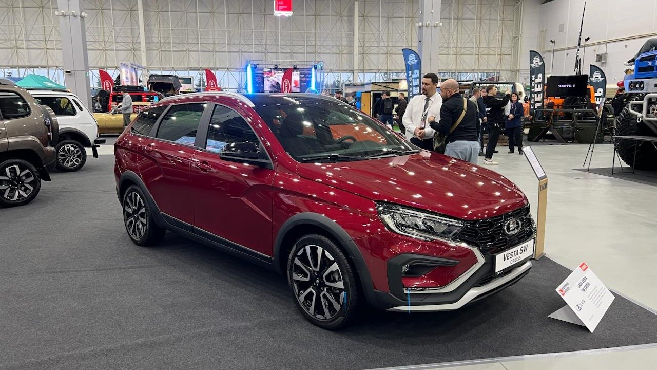 АвтоВАЗ показал топовую Lada Vesta с новым ключом
