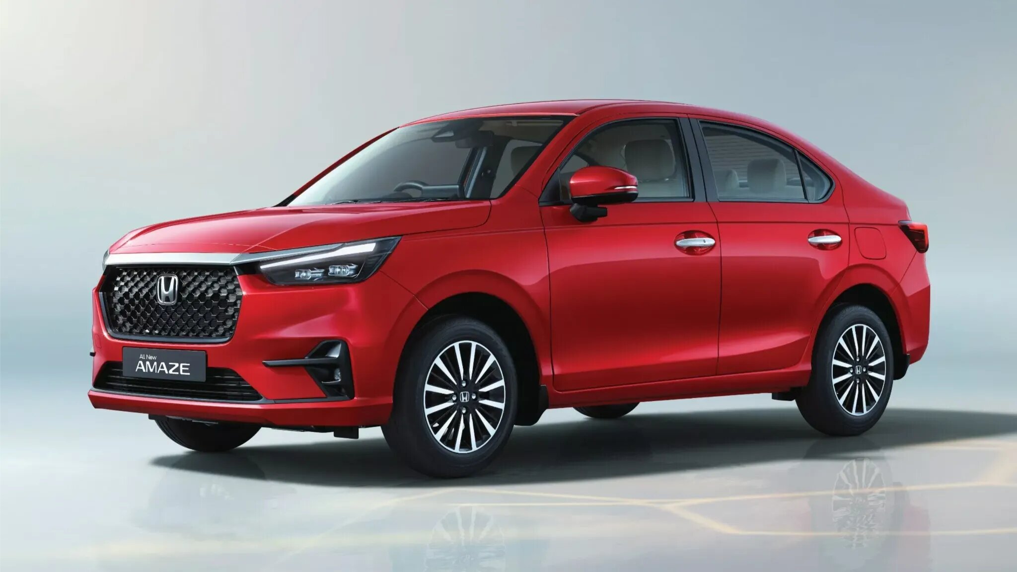 Honda показала новый седан за миллион рублей