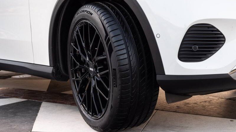 Шины Pirelli подорожают из-за кризиса на Ближнем Востоке