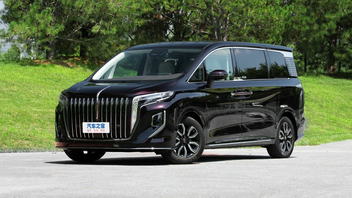 Китайский бренд Hongqi представил роскошный минивэн HQ9