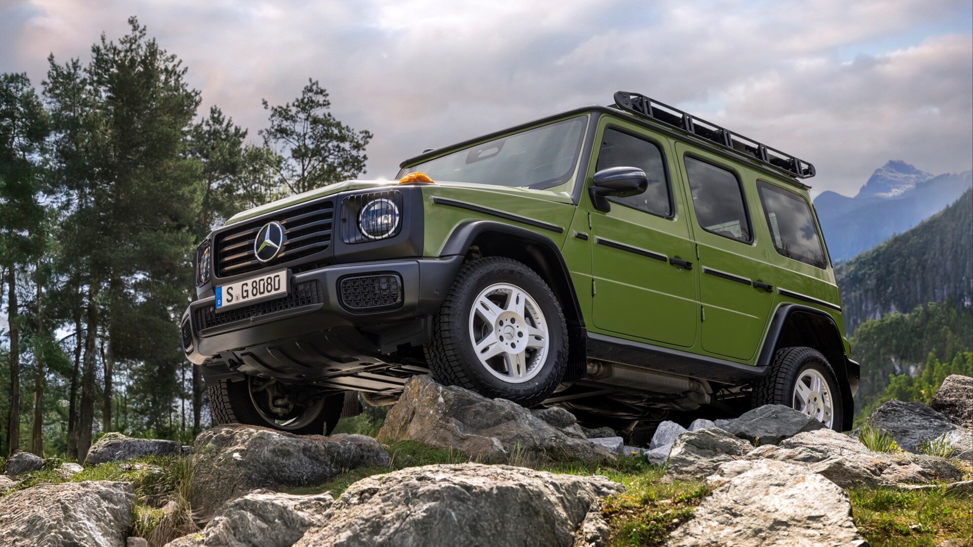 Mercedes-Benz G-класса получил лимитированную ретроверсию в духе 1980-х