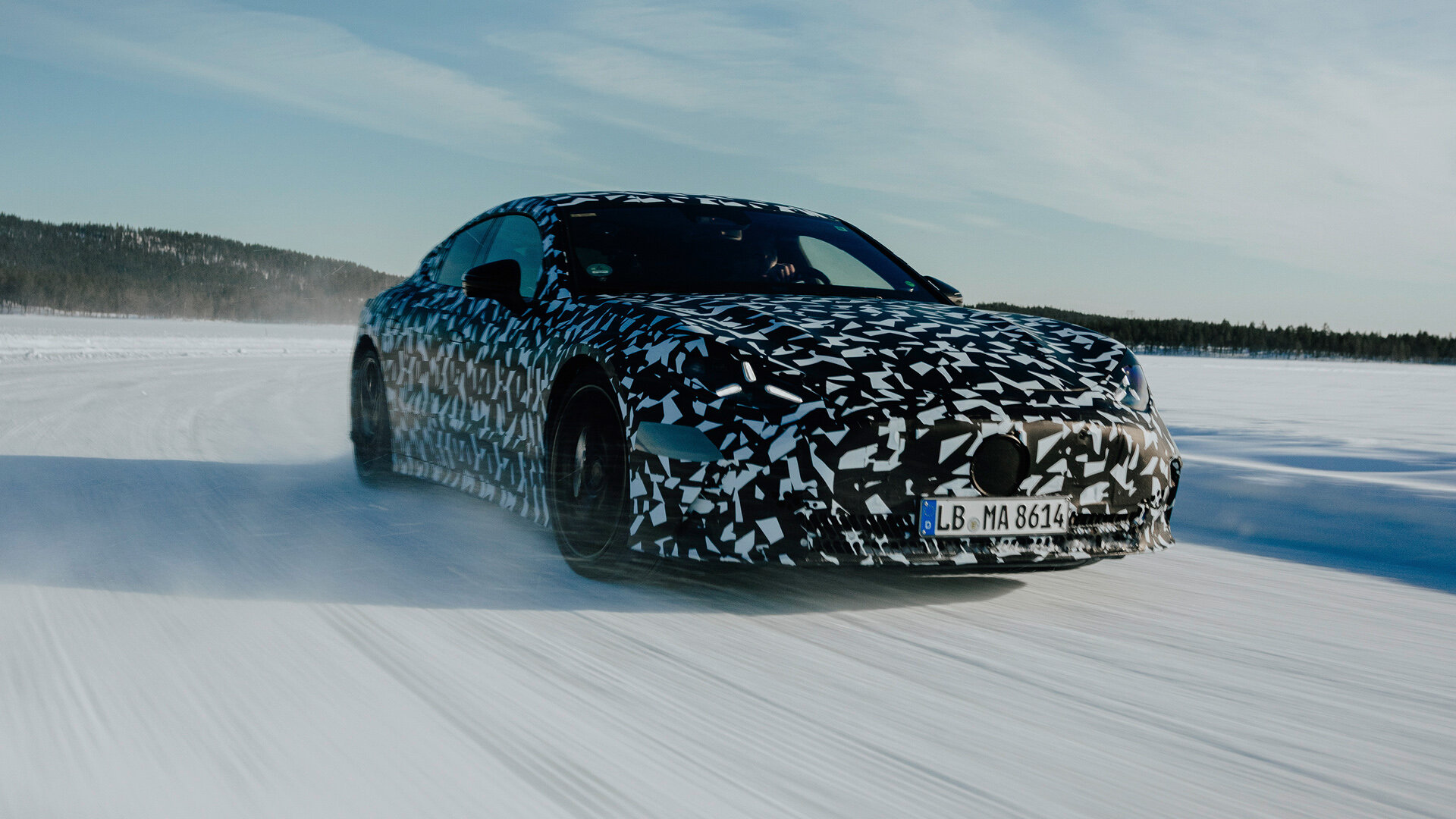 Mercedes-AMG рассказал о возможностях будущего электрического суперкара