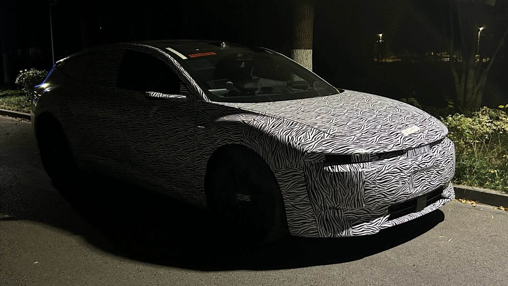 Концепт AUDI E с разгоном до сотни за 3,6 секунды станет серийным в апреле