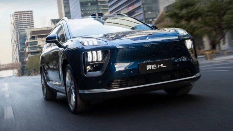 Большой роскошный кроссовер GAC Aion Hyptec HL стоимостью от 37,8 тысячи долларов поступил в продажу