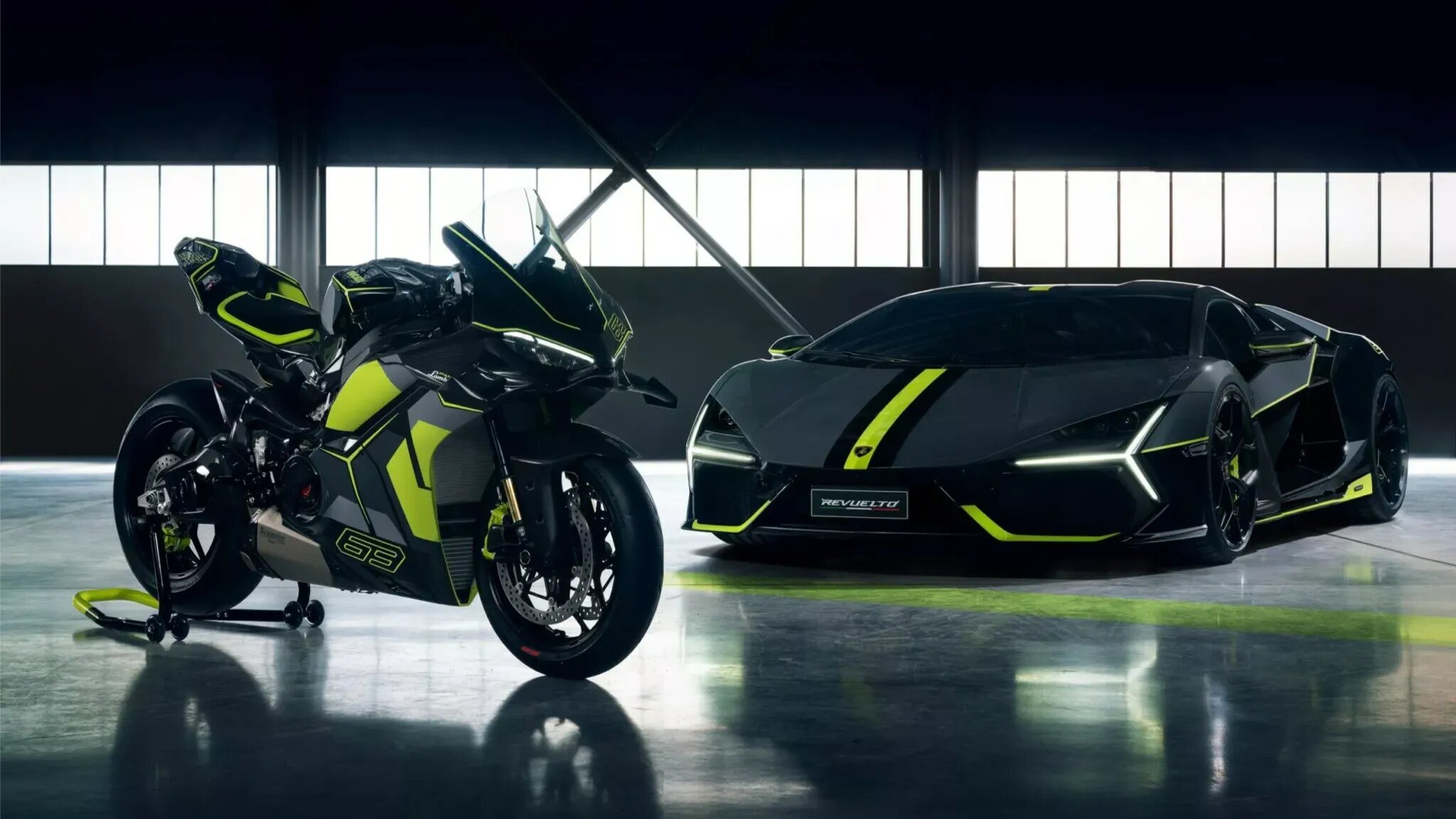 У Ducati появился очень дорогой мотоцикл в стиле Lamborghini