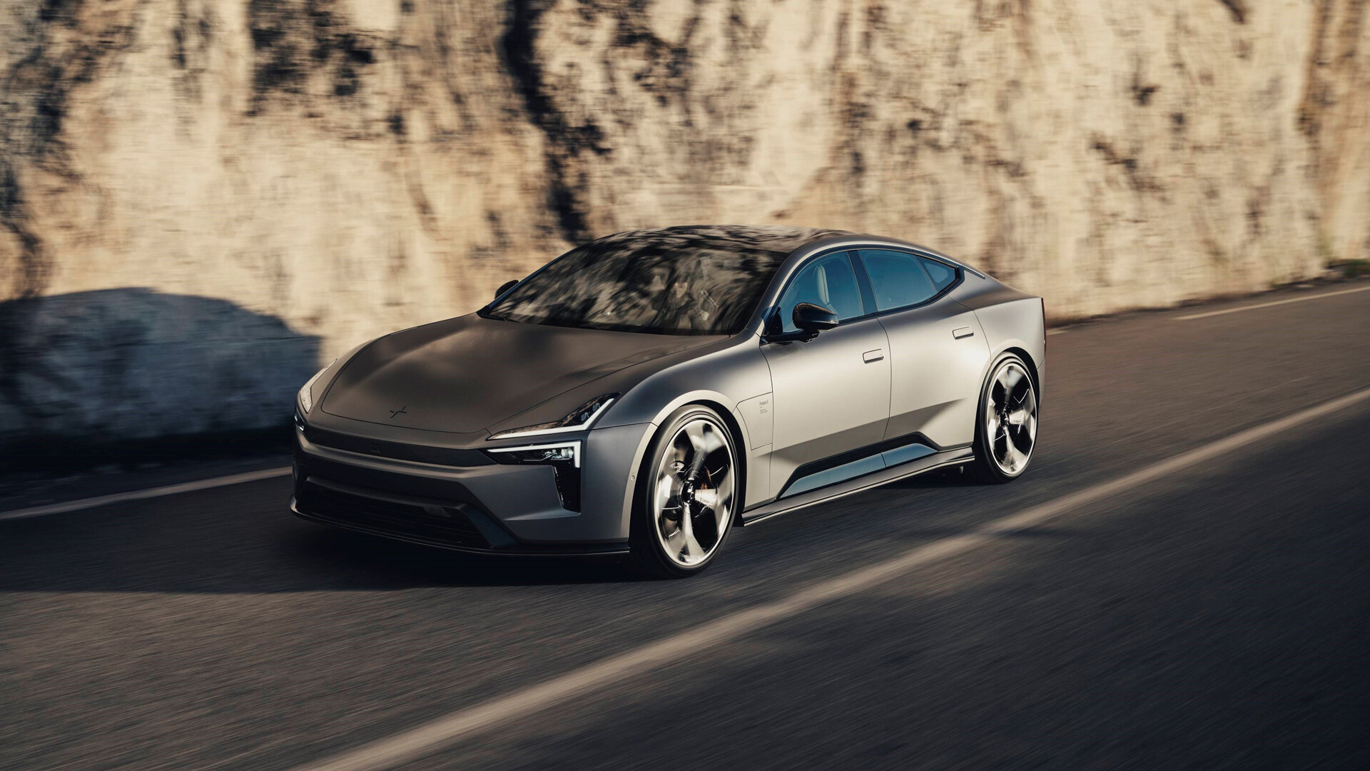 Марка Polestar представила конкурента Porsche Taycan с разгоном до сотни за 3,2 секунды