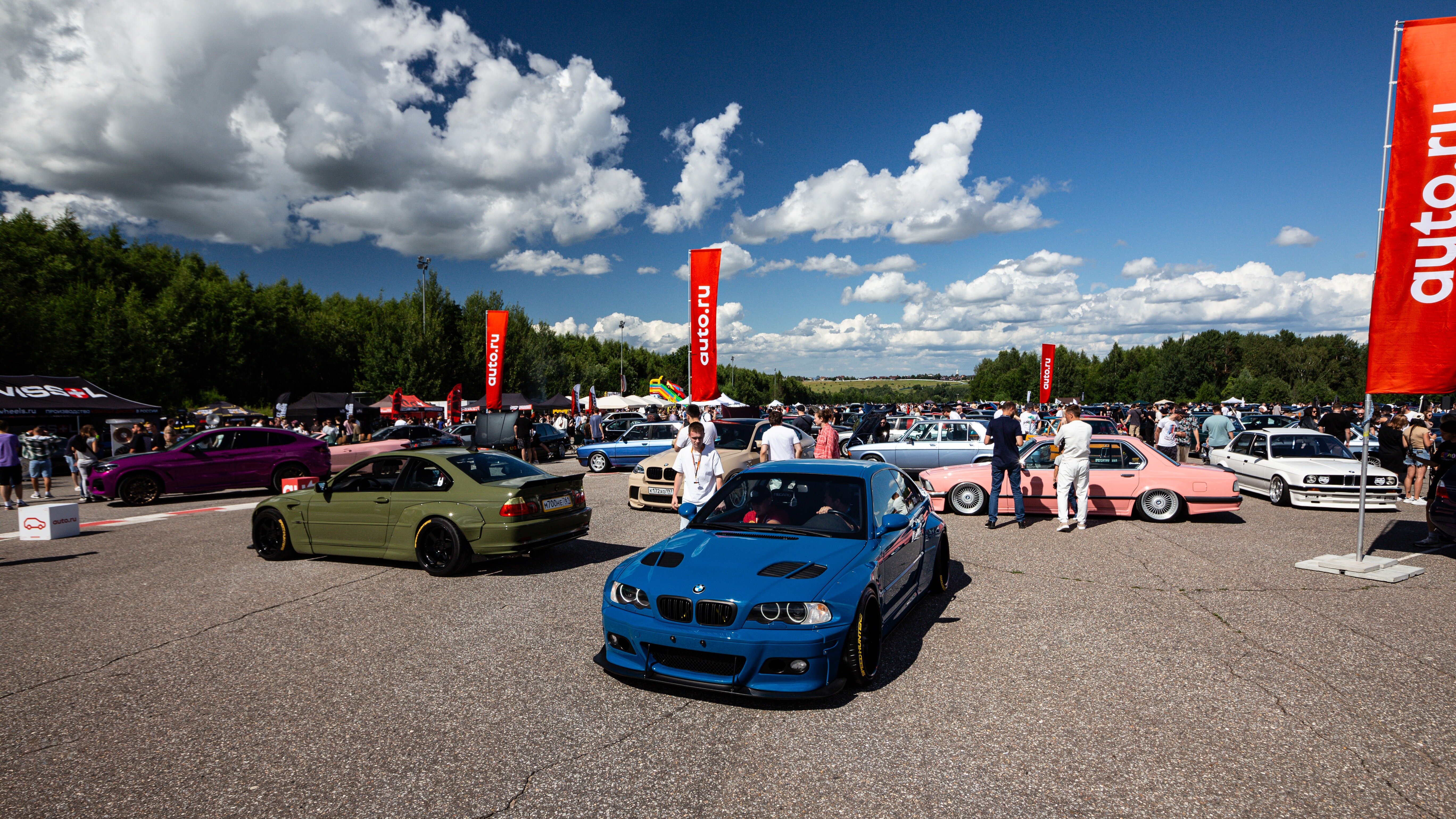 Более 900 автомобилей BMW приедут на BIMMERDAYS в Яхрому 4 июля