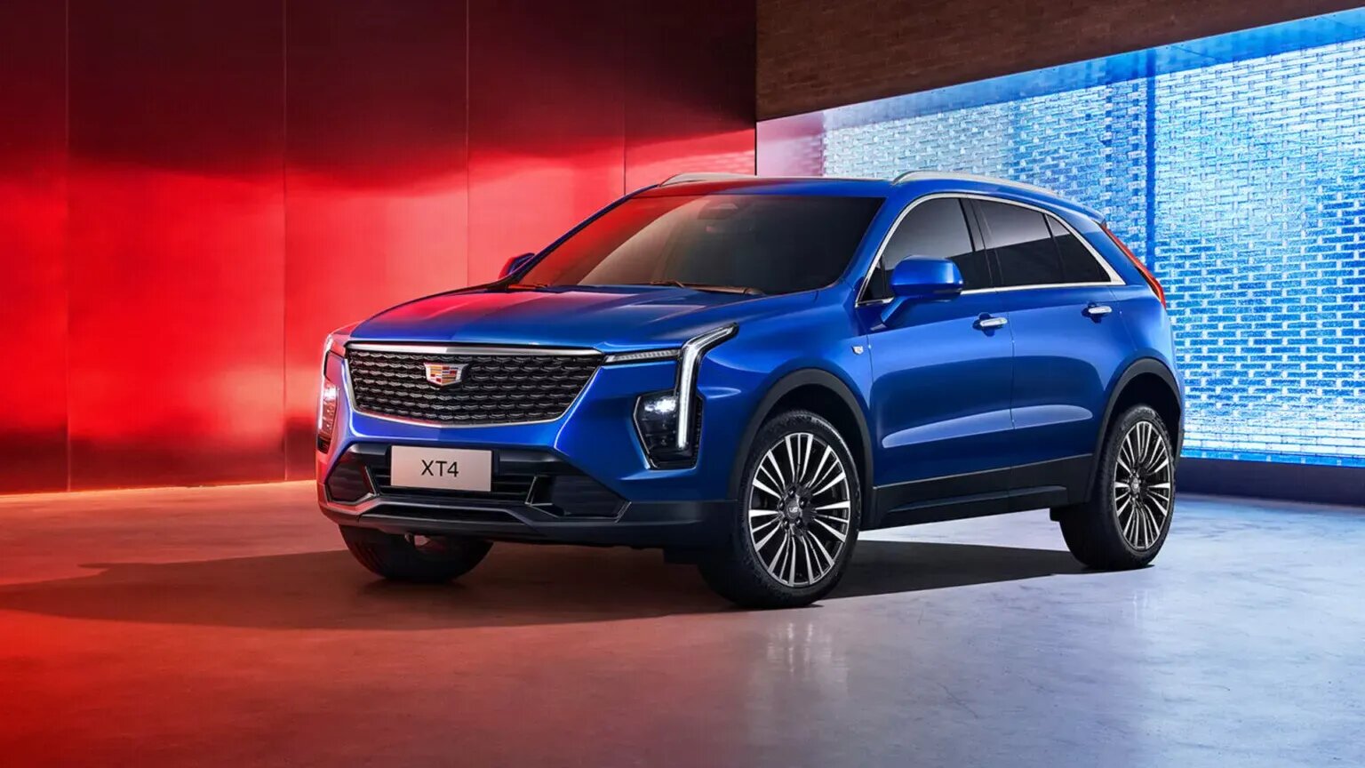 Китайский Cadillac XT4 обновился и получил турбомотор 1.5
