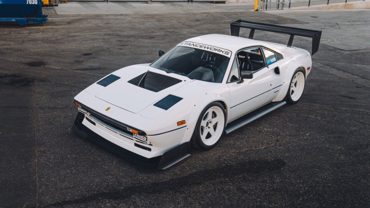 На Ferrari 308 из 1980-х поставили 1000-сильный двигатель Honda