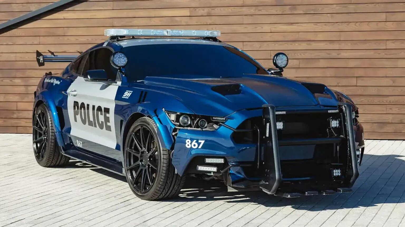 Ford Mustang-десептикон из «Трансформеров» выставлен на продажу
