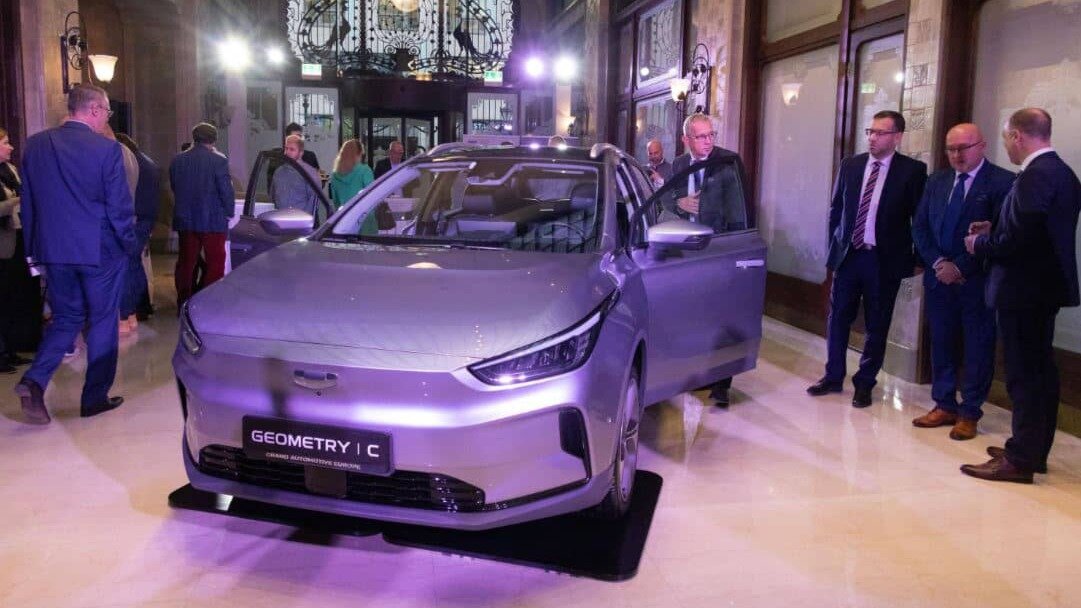 Geely начнёт продавать электрокары в Евросоюзе в 2023 году