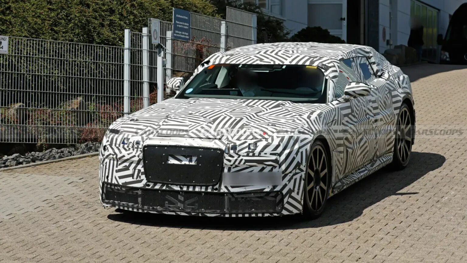 Электрический Jaguar получит имитацию звука мотора V8