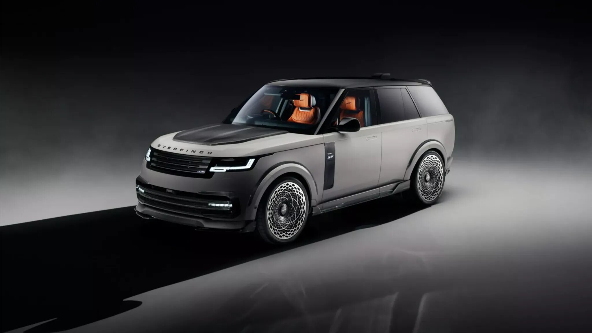 Range Rover получил уникальные колёса и дополнительные 82 силы за 135 тысяч долларов
