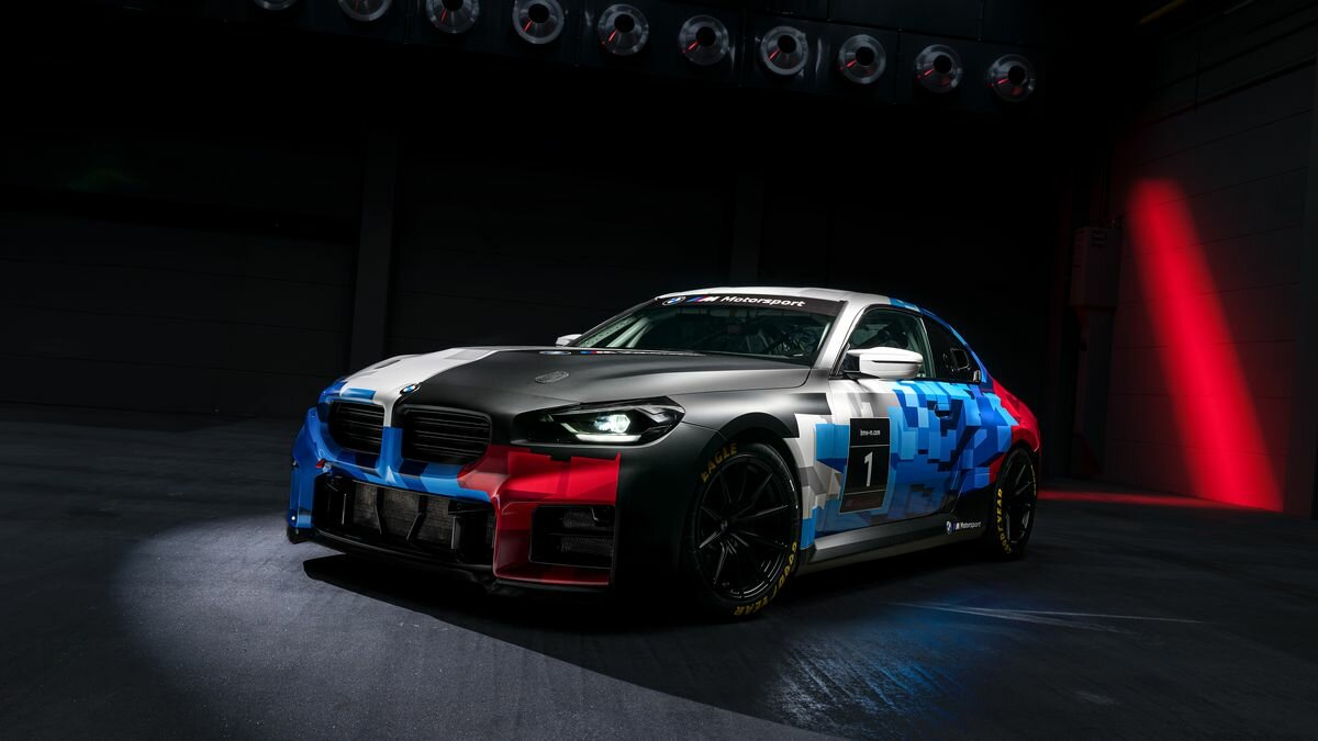Представлен новый гоночный BMW начального уровня — M2 Racing с двухлитровым мотором