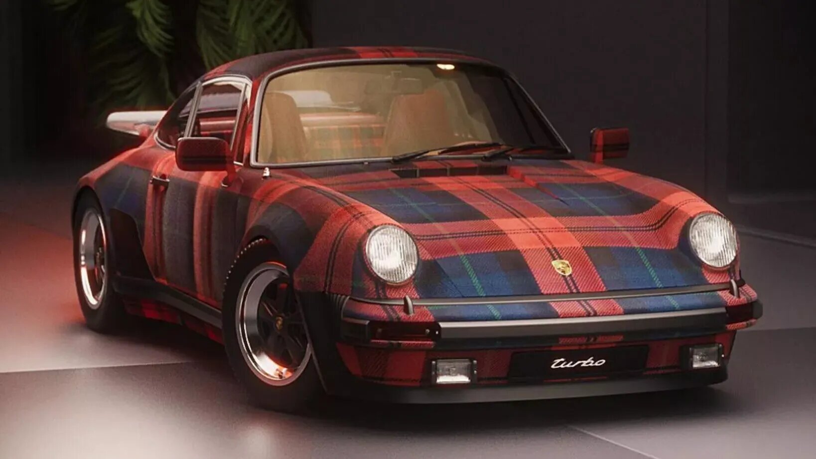 Марка Porsche выпустила коллекцию одежды и аксессуаров в стиле 911 Turbo