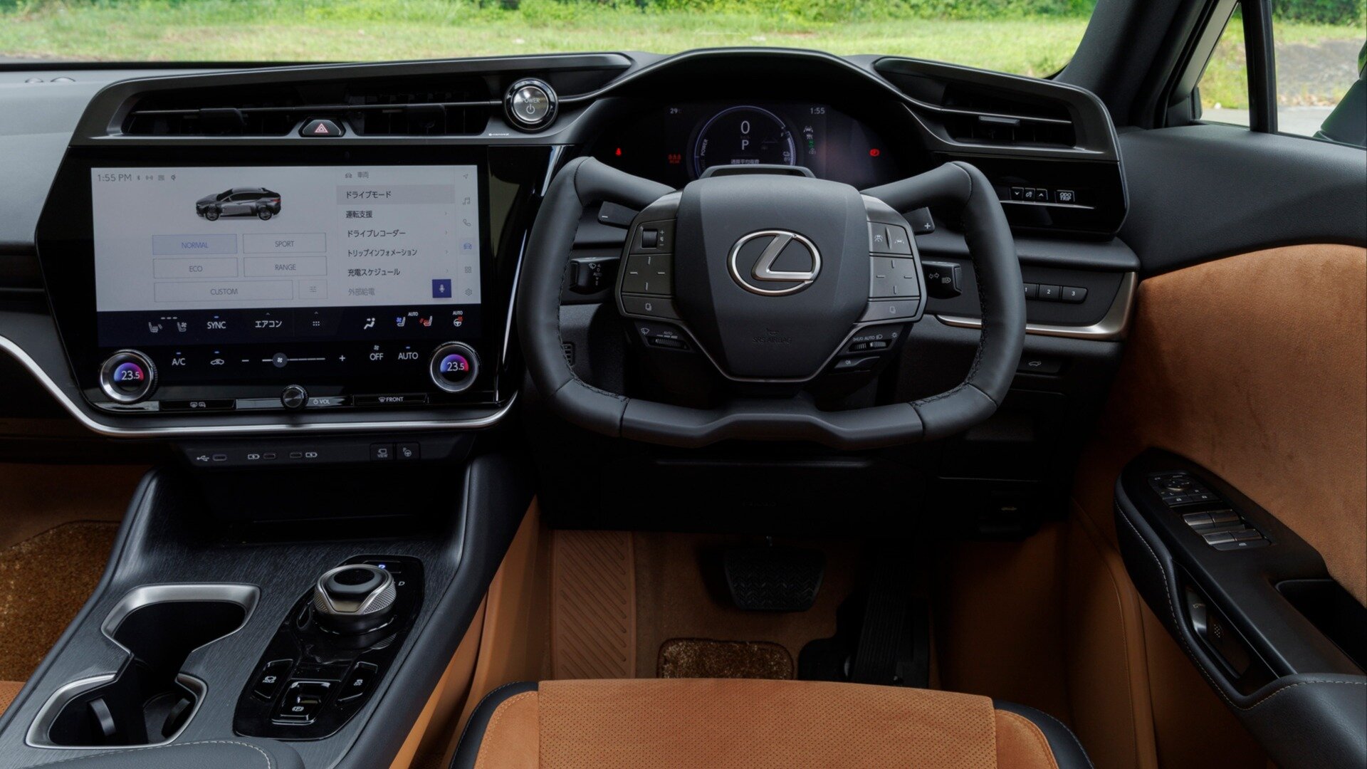 Новые Lexus всё же получат штурвал вместо руля