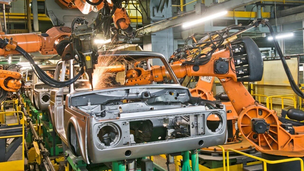 АвтоВАЗ намерен выпустить 500 000 машин в следующем году